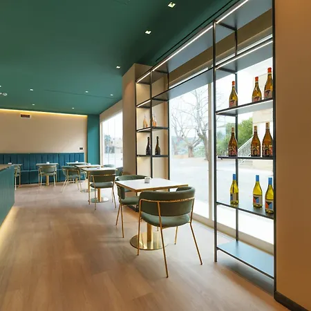 Aspio Hotel