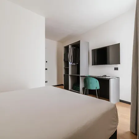 Aspio Hotell Osimo